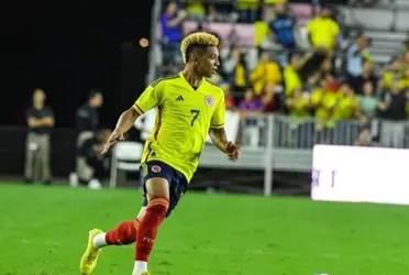 El atacante colombiano ganó un duelo individual para asistir a James y que este marcara el primer gol de la ‘Tricolor’.
