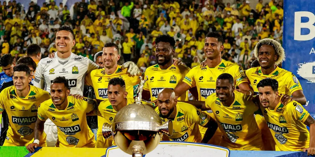 Atlético Bucaramanga, golpeado: la pésima noticia que podría afectar su debut en la Copa Libertadores. Foto: Atlético Bucaramanga y CONMEBOL