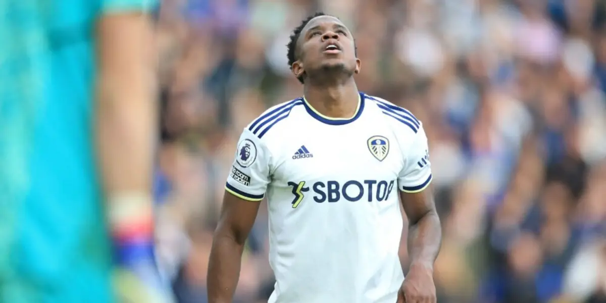 El delantero colombiano venía de marcar en el anterior compromiso con el Leeds United.