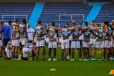 El entrenador Arturo Reyes prepara al 'Tiburón' en busca de una nueva victoria.