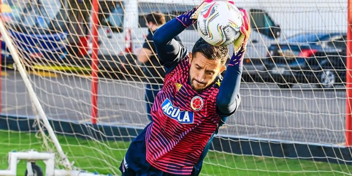El entrenador Néstor Lorenzo ha realizado dos sesiones de entrenamiento en España y hasta el momento cuenta con 13 jugadores en el equipo.
