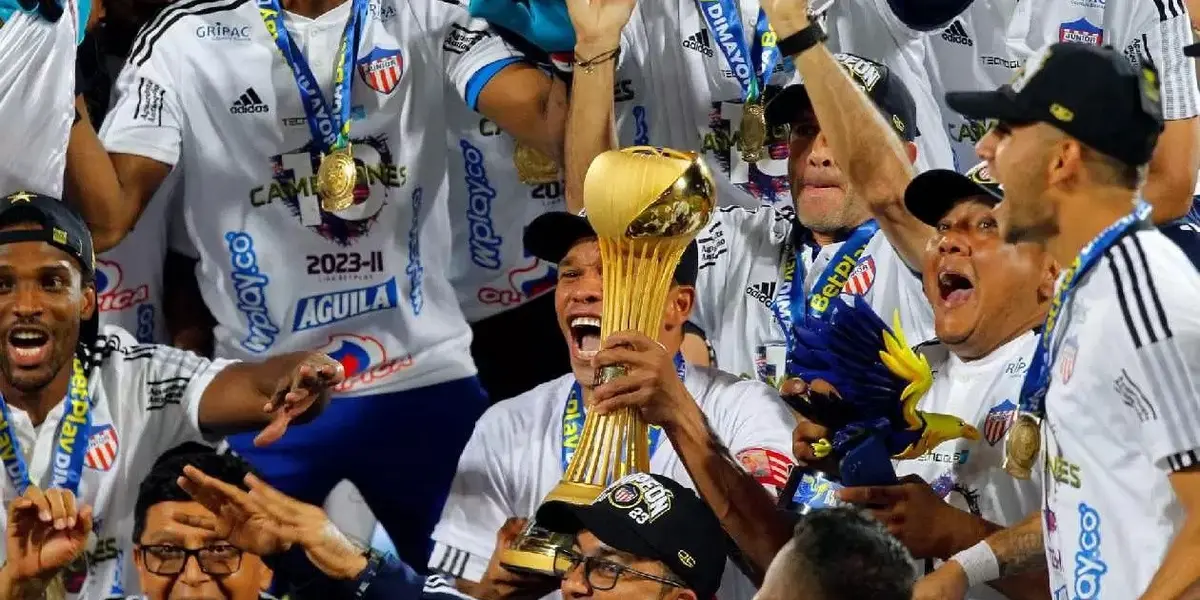 Luego de que el Tiburón se consagrara campeón la entidad dio a conocer a los más destacados del año.