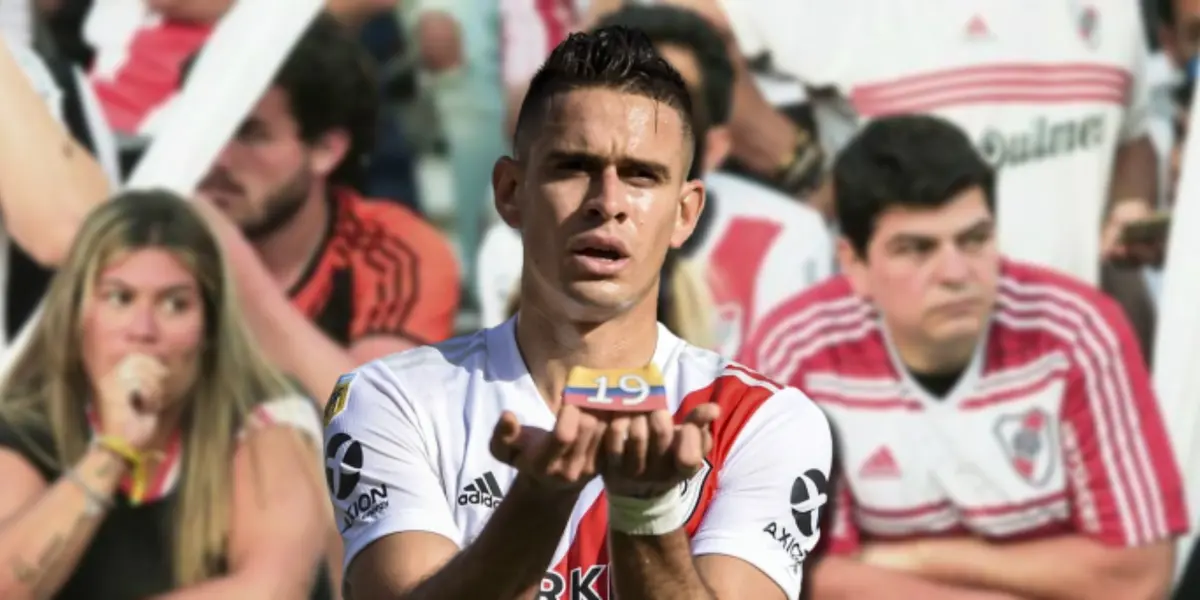 Rafael Santos Borré, delantero colombiano.