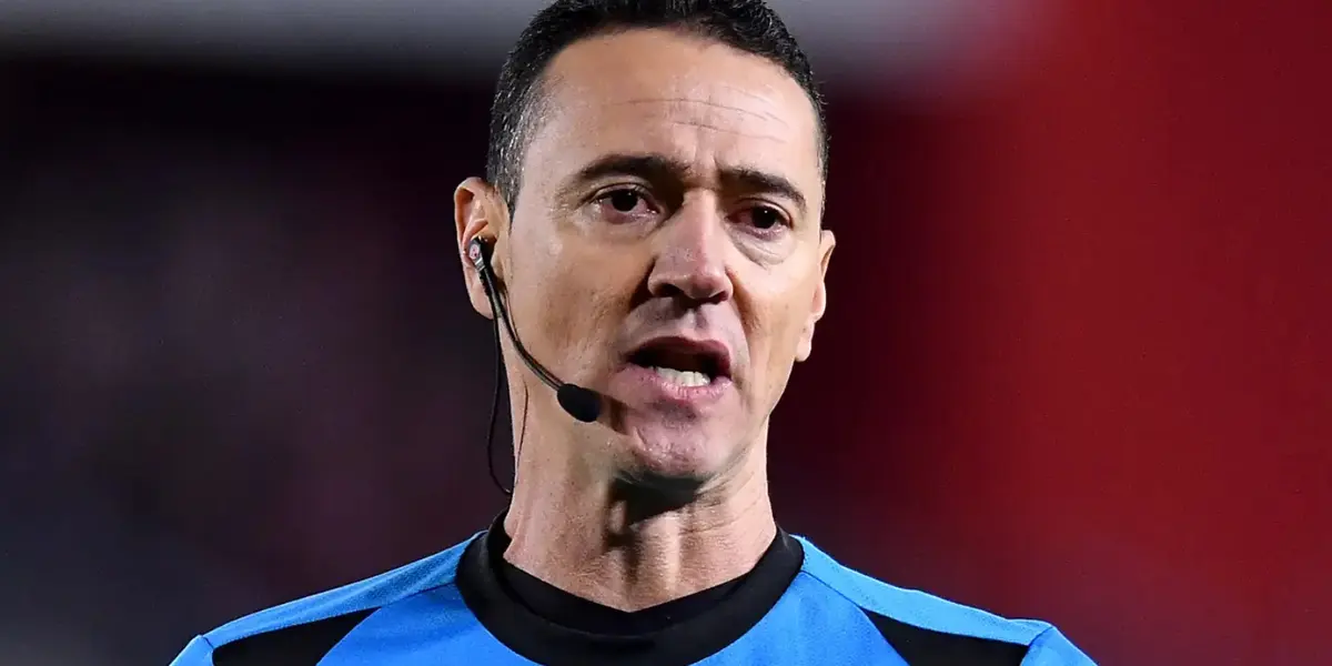 ¿Regresa Roldán? Novedades en el arbitraje del FPC. Foto: Conmebol