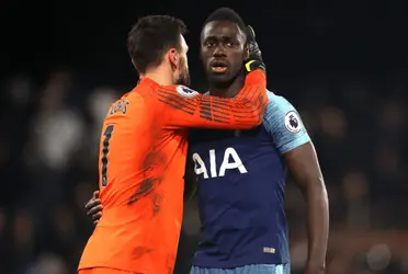 El defensor colombiano fue culpable por la hinchada del Tottenham tras la derrota ante Bournemouth.