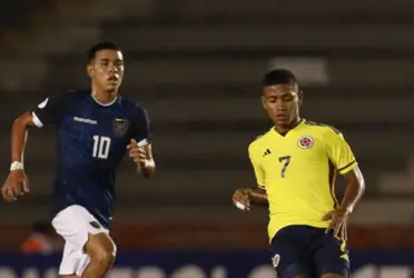 El equipo anfitrión del campeonato Sudamericano respetó su casa con una goleada. 