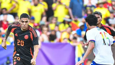 Juan Fernando Quintro jugando con la Selección Colombia contra la Selección Estados Unidos